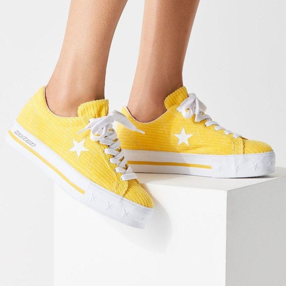 converse one star yellow corduroy